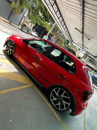 VOLKSWAGEN GOL 1.0 12V MPI TOTALFLEX TRACK 4P MANUAL VOLKSWAGEN GOL 1.0 12V MPI TOTALFLEX TRACK 4P MANUAL